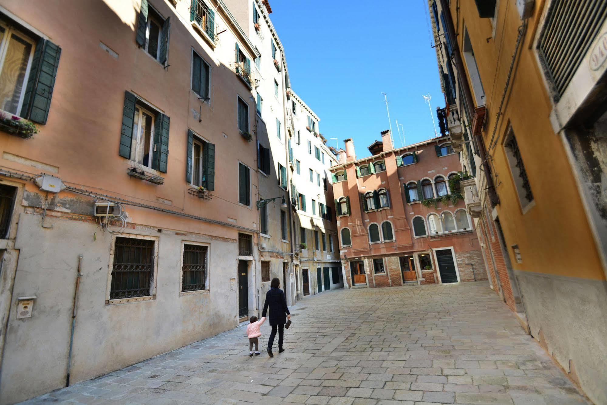 Ve.N.I.Ce. Cera Casa Del Sol Apartamento Veneza Exterior foto